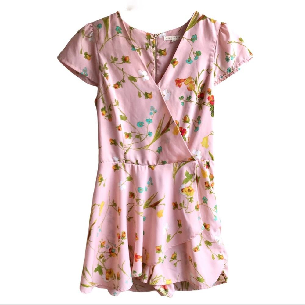 Copper Key Floral Print Romper Size S Faux Wrap Short Flutter Sleeves Outfit